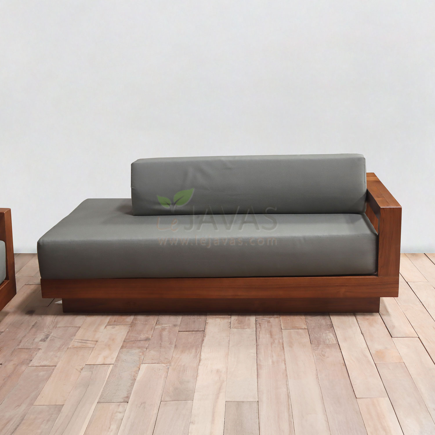 Zoe Sofa Outdoor + Console, 182 x 110 x 57 cm, Walnut Treatment